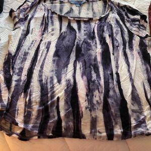 Simply Vera Wang blouse